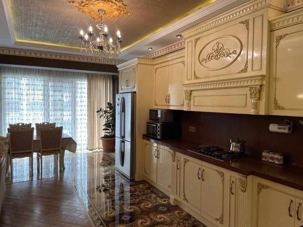 Ferienwohnung Sea View Luxury Baku Exterior foto